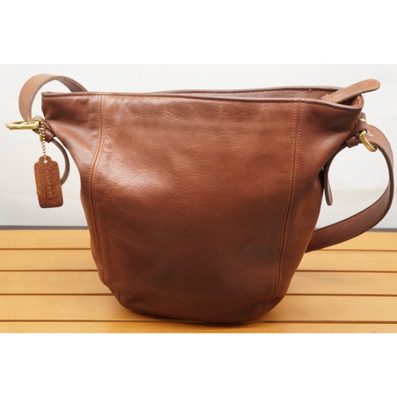 Vintage 90's Coach Monterey Hobo Lightweight United States British Tan Handbag - Picture 1 of 13